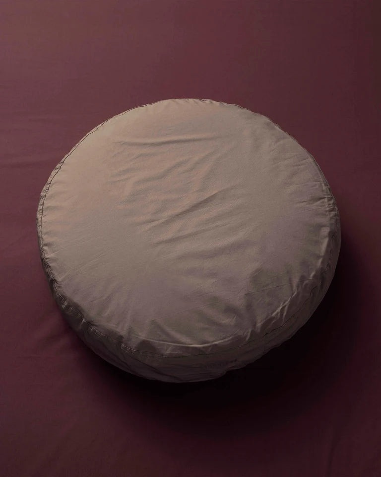 Suite702 Big DOT 圓形枕套 霧灰 細節與情境照
